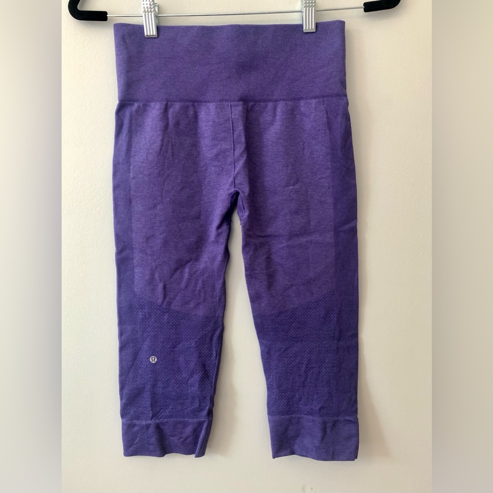 Lululemon Seamlessly Street Crop Leggings